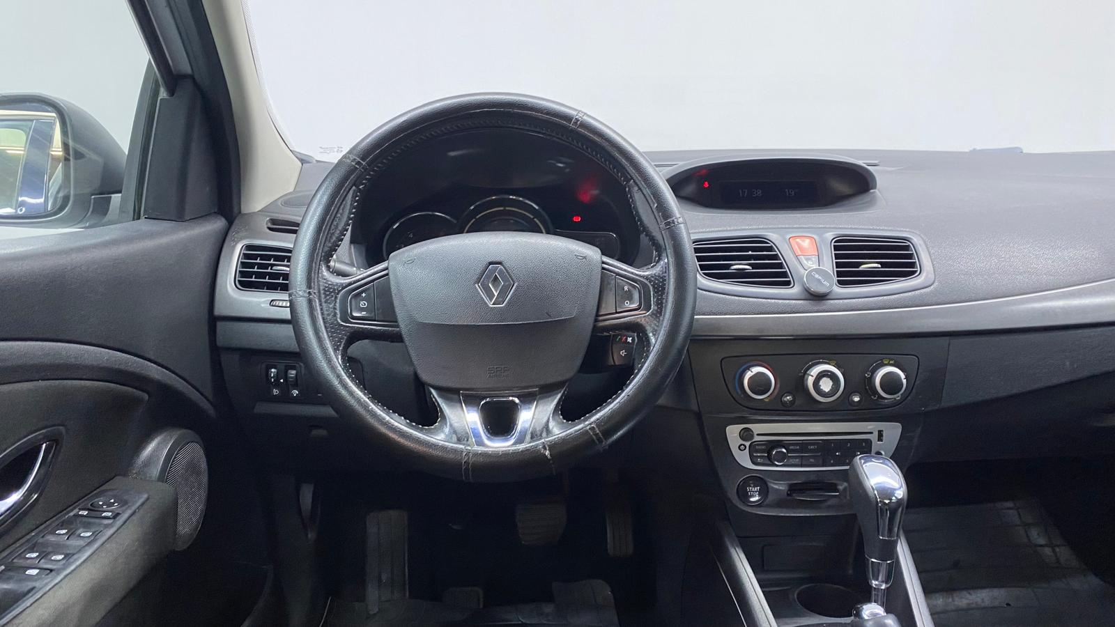 RENAULT FLUENCE 8